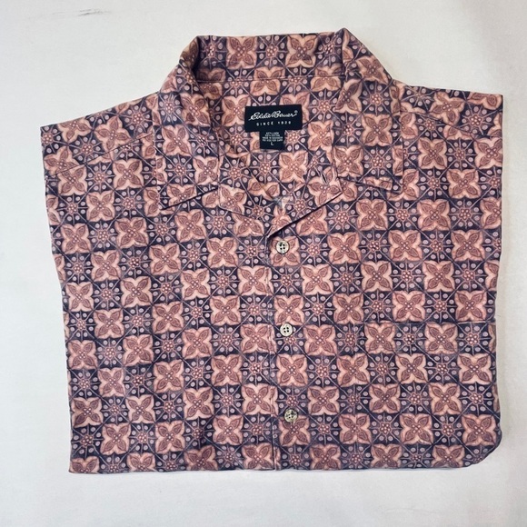 EDDIE BAUER size L CASUAL BUTTON DOWN - Picture 4 of 8